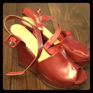 2 pairs of high heels